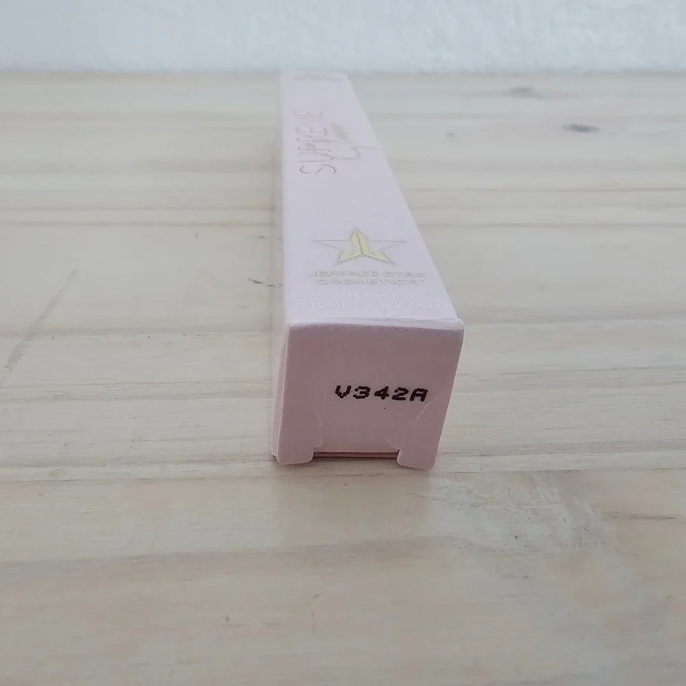 Jeffree Star Cosmetics Supreme Gloss Weirdo Black Full Pigment‎ Lip Gloss NEW